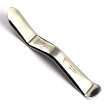 Load image into Gallery viewer, Lip & Cheek Retractor